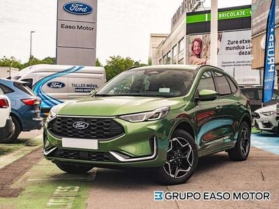 Verde Usado 2024 Ford Kuga ST-Line X SUV | 34.900 €