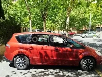 Usado Ford S-MAX Trend 125 CV (91 kW) 2009 Granate Monovolumen