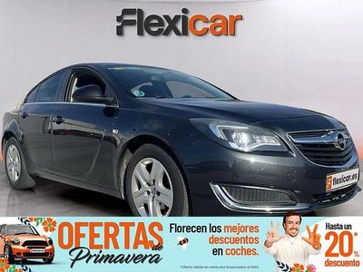 Usado Opel Insignia Selective 136 CV (100 kW) 2016 Negro Berlina
