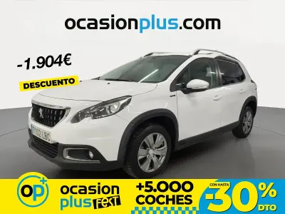 Usado Peugeot 2008 Signature Sky 100 CV (73 kW) 2019 Blanco SUV