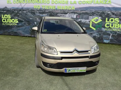 Usado Citroën C4 110 CV (80 kW) 2006 Marrón