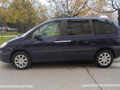 Peugeot 807