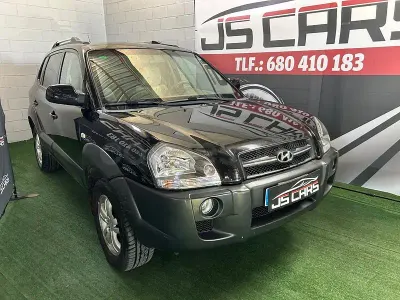 Usado Hyundai Tucson Comfort 142 CV (104 kW) 2008 Negro SUV