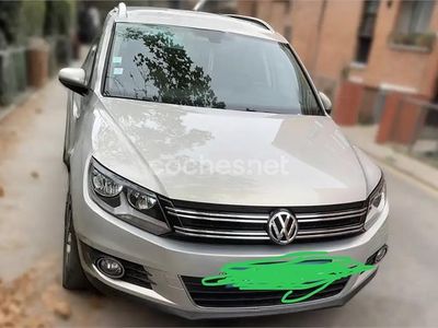 Gris / plata Usado 2012 VW Tiguan Advance SUV | 13.100 € (Precio justo)