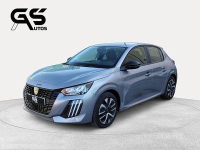Gris / plata Usado 2024 Peugeot 208 Active Utilitario | 13.499 € (Buen precio)