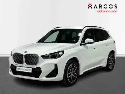 Usado BMW iX1 Comfort Edition 150 kW (204 CV) 2025 Blanco SUV