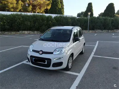 Usado Fiat Panda Easy 69 CV (50 kW) 2017 Beige Utilitario