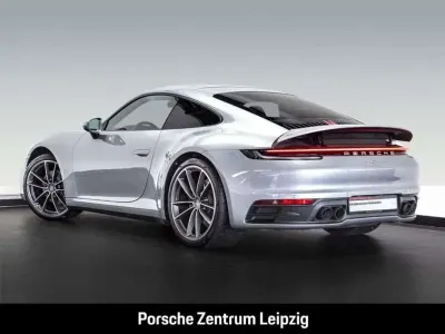Usado Porsche 992 385 CV (283 kW) 2022 Gris Utilitario