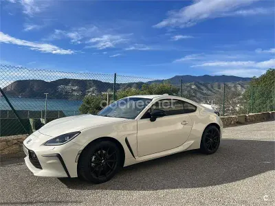 Usado Toyota GR86 234 CV (172 kW) 2023 Blanco Coupe