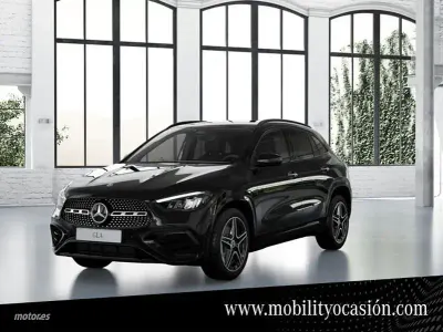 Usado Mercedes GLA200 149 CV (109 kW) 2025 Negro SUV
