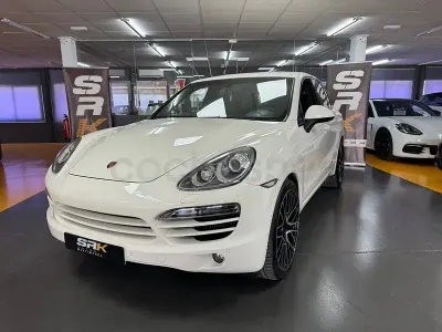 Usado Porsche Cayenne 240 CV (176 kW) 2010 Blanco SUV