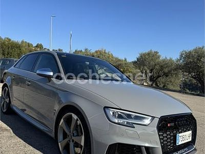 Usado Audi RS3 400 CV (294 kW) 2020 Gris / plata Berlina