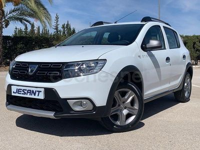 Usado Dacia Sandero Essentiel 90 CV (66 kW) 2019 Blanco Berlina