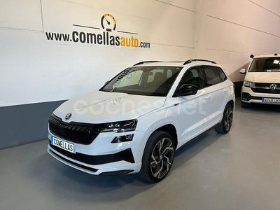 Blanco Usado 2024 Skoda Karoq SportLine SUV | 30.990 € (Caro)