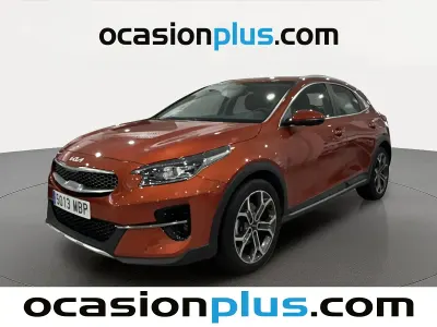 Usado Kia XCeed 120 CV (88 kW) 2022 Naranja SUV