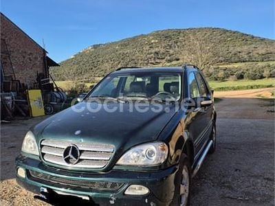 Usado Mercedes ML270 163 CV (119 kW) 2004 Verde SUV