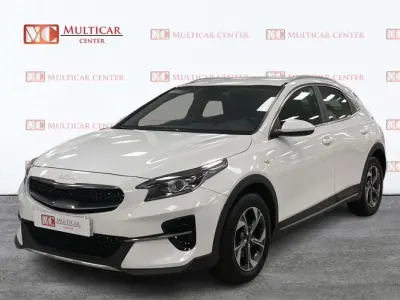 Usado Kia XCeed 160 CV (117 kW) 2021 Blanco SUV
