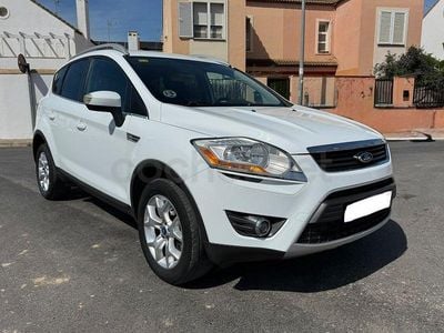Usado Ford Kuga Trend 140 HP (102 kW) 2011 Branco SUV