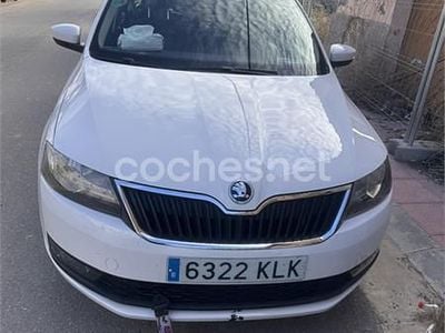 Usado Skoda Rapid Style 116 CV (85 kW) 2018 Blanco Utilitario