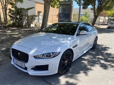 Blanco Usado 2019 Jaguar XE R-Dynamic Berlina | 18.000 € (Precio justo)