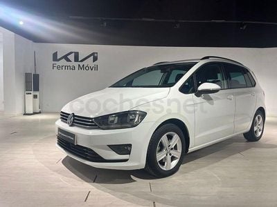 Usado VW Golf Sportsvan Advance 110 CV (80 kW) 2014 Blanco Monovolumen
