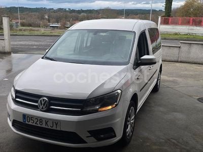 Blanco Usado 2018 VW Caddy Maxi Trendline Monovolumen | 17.990 € (Precio justo)