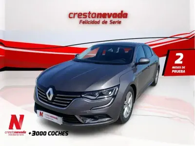 Usado Renault Talisman Zen 150 CV (110 kW) 2020 Gris / plata Berlina