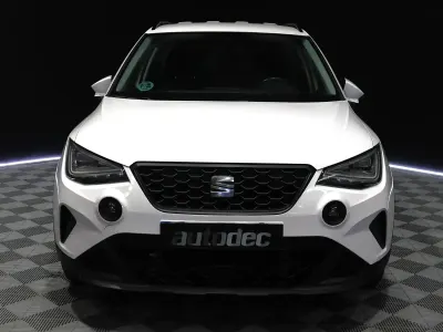 Używany Seat Arona Style Plus 110 KM (80 kW) 2021 Biały SUV