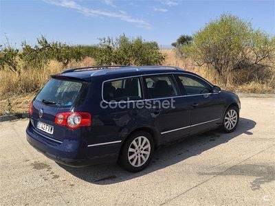 Usado VW Passat Advance 140 CV (102 kW) 2007 Azul Familiar
