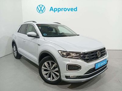 Usado VW T-Roc Advance 110 CV (80 kW) 2021 Plateado SUV