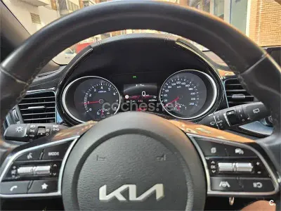 Usado Kia Ceed Style 100 CV (73 kW) 2024 Blanco Utilitario