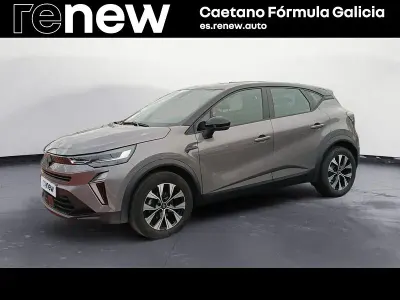 Usado Renault Captur Evolution 100 CV (73 kW) 2024 Gris SUV