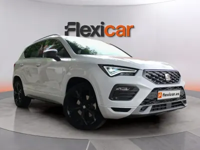 Usado Seat Ateca FR 150 CV (110 kW) 2025 Blanco SUV