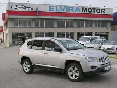 Plateado Usado 2013 Jeep Compass Limited SUV | 10.499 € (Precio justo)