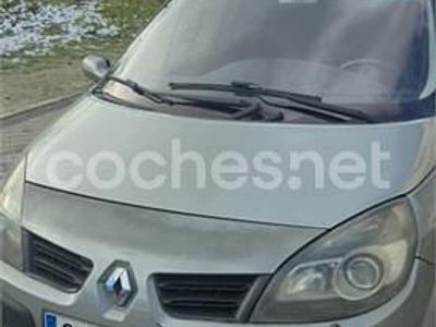 Usado Renault Scénic II Dynamique 130 CV (95 kW) 2007 Beige Monovolumen