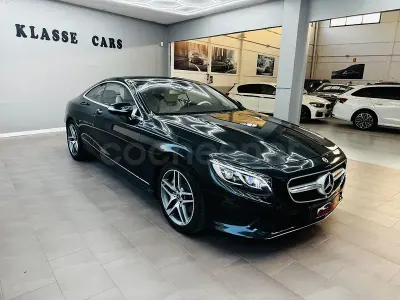 Usado Mercedes S500 455 CV (334 kW) 2017 Gris / plata Coupe