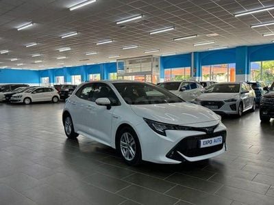 Usado Toyota Corolla Active 122 CV (89 kW) 2019 Blanco Berlina