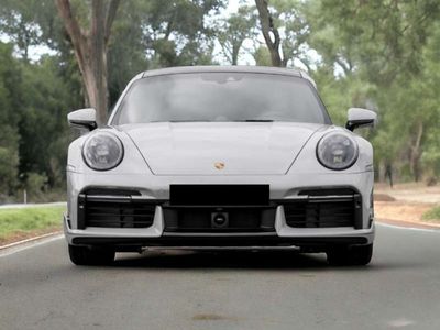 Porsche 992