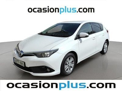 Usado Toyota Auris Business Edition 136 CV (100 kW) 2018 Blanco