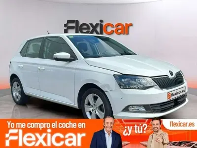 Usado Skoda Fabia 60 CV (44 kW) 2018 Blanco Utilitario