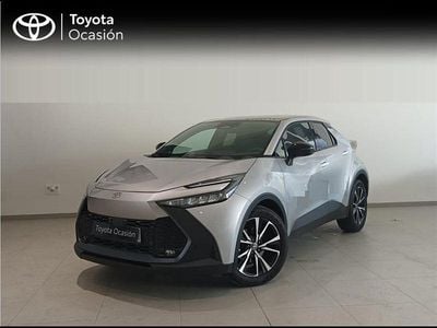 Käytetty Toyota C-HR Advance 140 HP (102 kW) 2025 Harmaa Katumaasturi