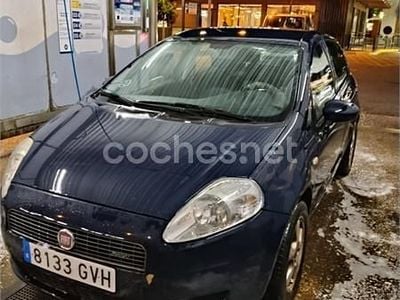Usado Fiat Punto Evo Dynamic 75 CV (55 kW) 2010 Azul Utilitario