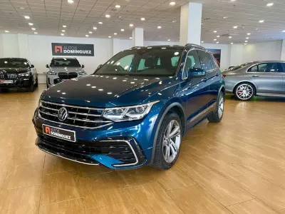 Käytetty VW Tiguan R-line 150 HP (110 kW) 2021 Sininen Katumaasturi