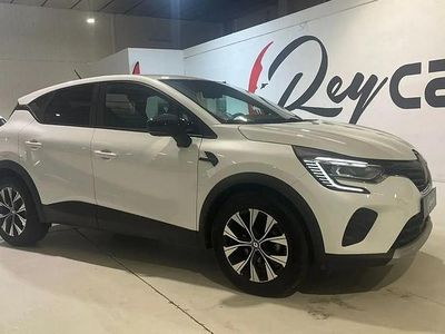 Begagnad Renault Captur Evolution 90 HK (66 kW) 2023 Vit SUV