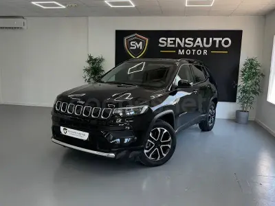 Usado Jeep Compass Limited 190 CV (139 kW) 2023 Negro SUV
