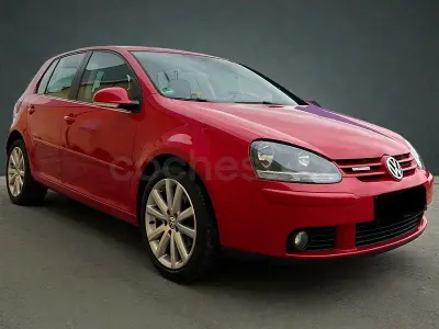 Usado VW Golf VI Highline 105 CV (77 kW) 2008 Rojo Utilitario