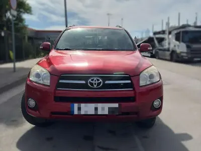 Usado Toyota RAV4 Active 158 CV (116 kW) 2010 Rojo SUV