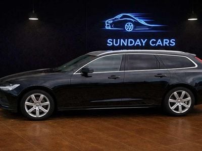 Käytetty Volvo V90 Momentum 190 HP (139 kW) 2019 Musta Farmari