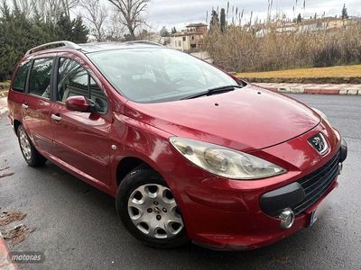 Granate Usado 2006 Peugeot 307 Familiar | 1900 € (Buen precio)