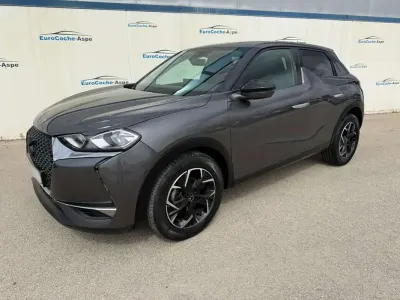 Usado DS Automobiles DS3 Crossback So Chic 111 CV (81 kW) 2021 Gris SUV